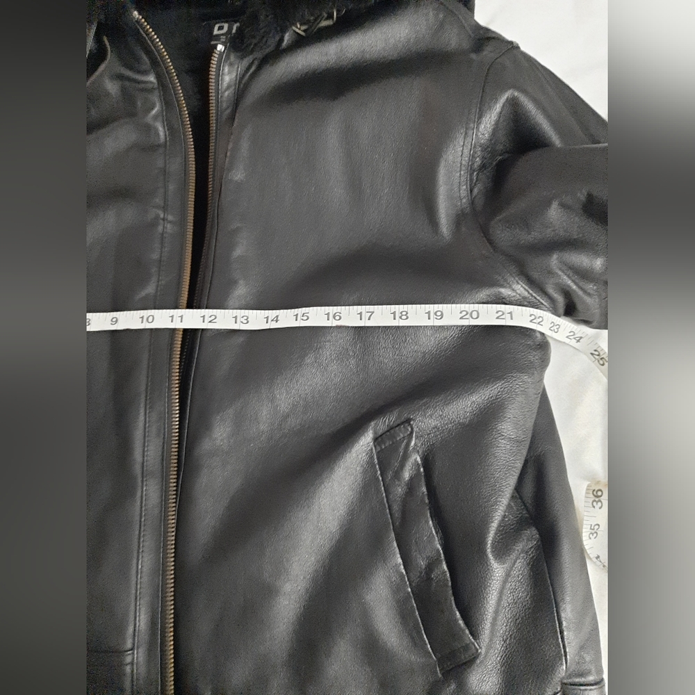 100% Geniune Shearling Leather - Picture 6 of 13